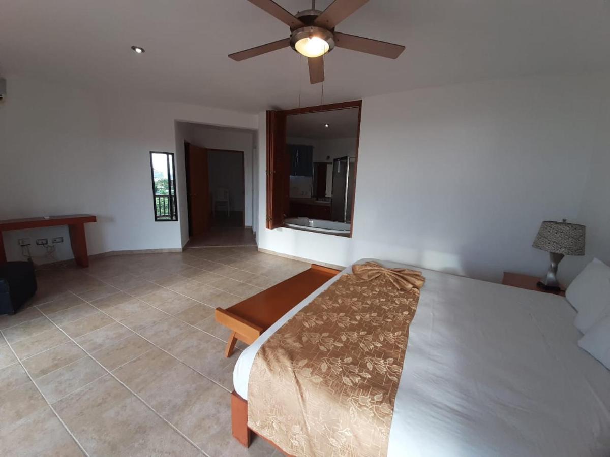 Villas Mayaluum Косумел Екстериор снимка