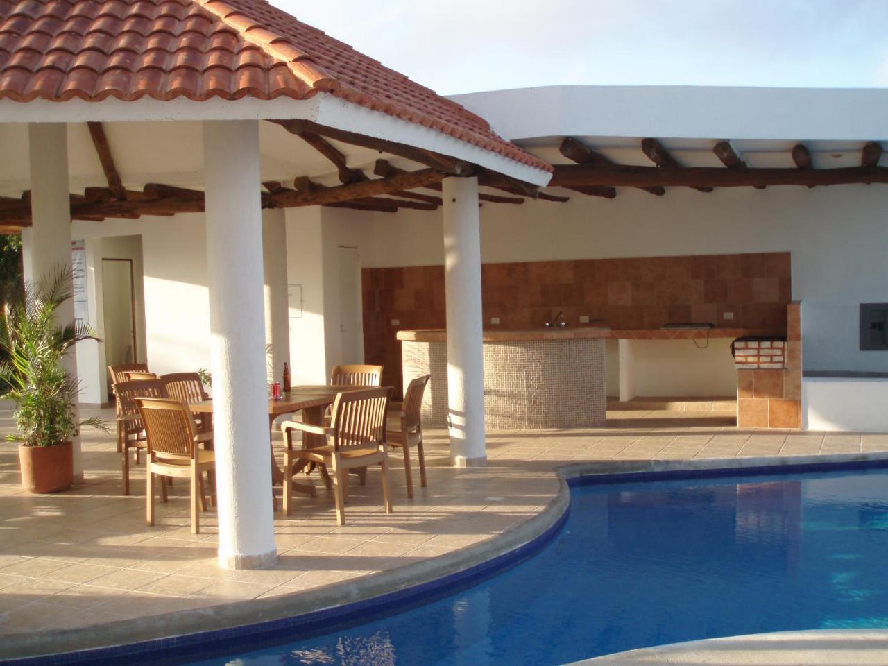 Villas Mayaluum Косумел Екстериор снимка